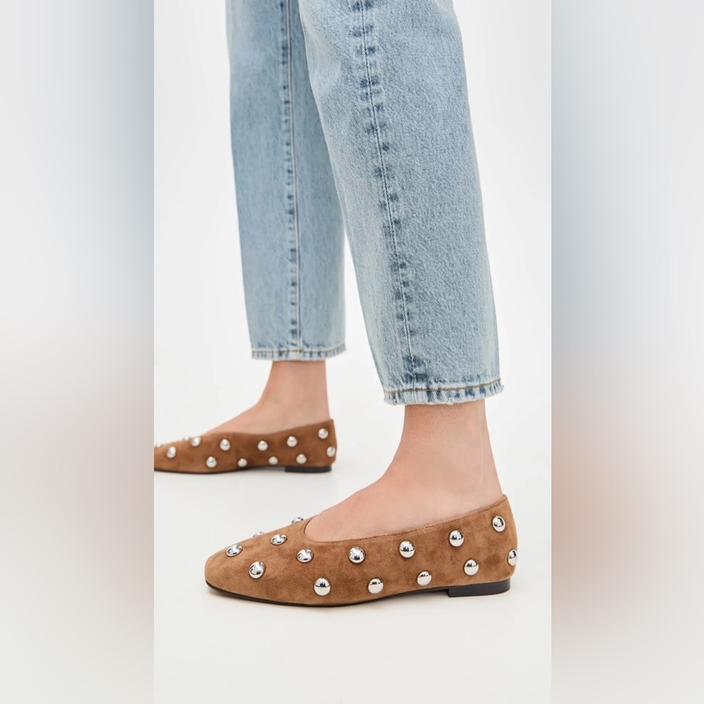 Madewell Mylie Ballet Flat in Dried Acorn - Picture 3 of 8